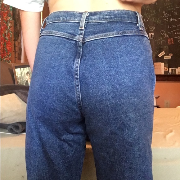 Vintage 90s Mom Jeans - Picture 3 of 8